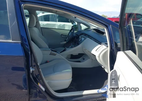 2015 Toyota Prius Three from USA, damaged, VIN JTDKN3DU3F1941535